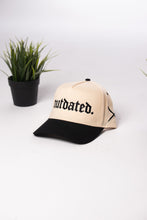 Load image into Gallery viewer, Outdated Snapback Off White/Black
