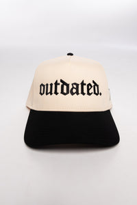 Outdated Snapback Off White/Black